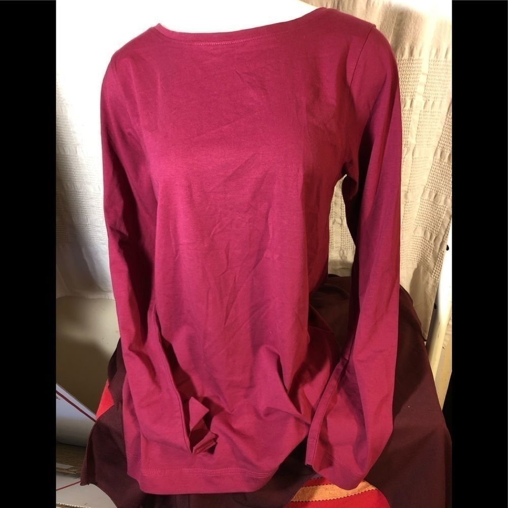 NWT Quba Long Sleeved Top